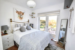 Photo 18- click for photo gallery